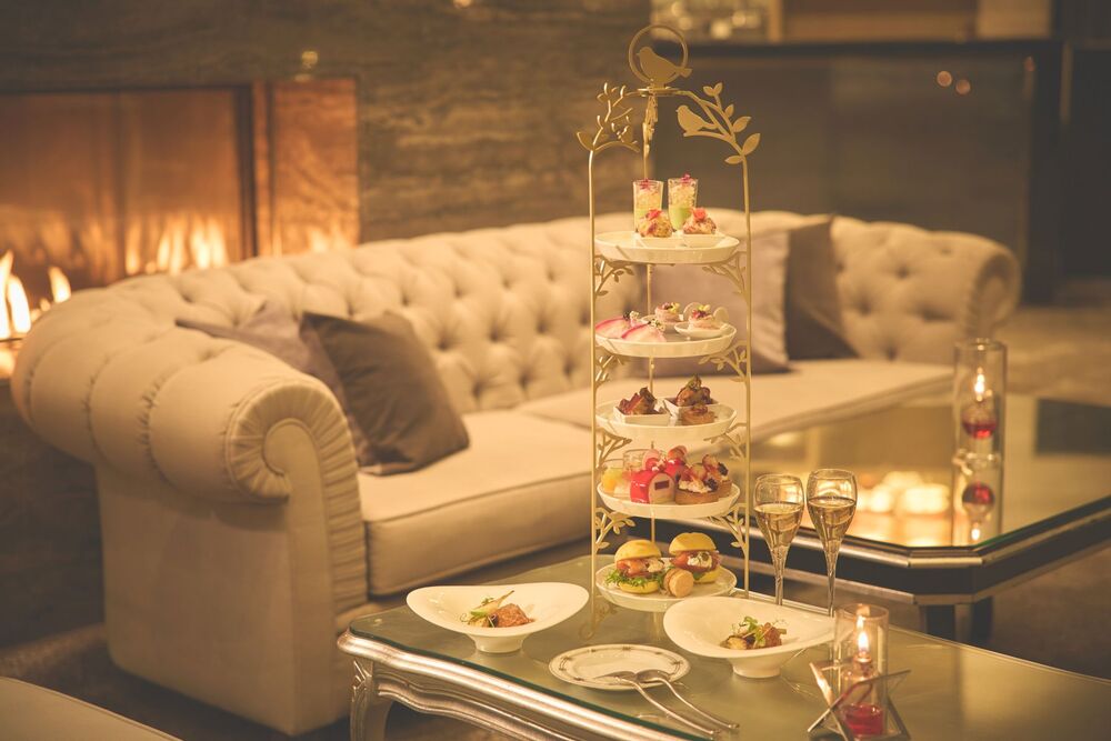 「STRINGS イブニングハイティー」イメージ