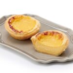 「PAUL」にて販売される「パステル・デ・ナタ」1個・税込み367円（エキュート品川）