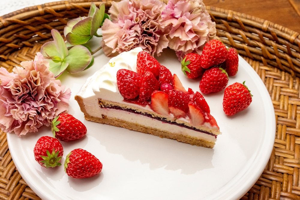 「イチゴとベリーのティラミス」イメージ