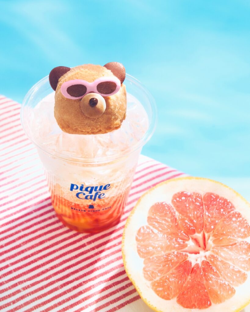 「カラフルソーダフロート」税込み890円