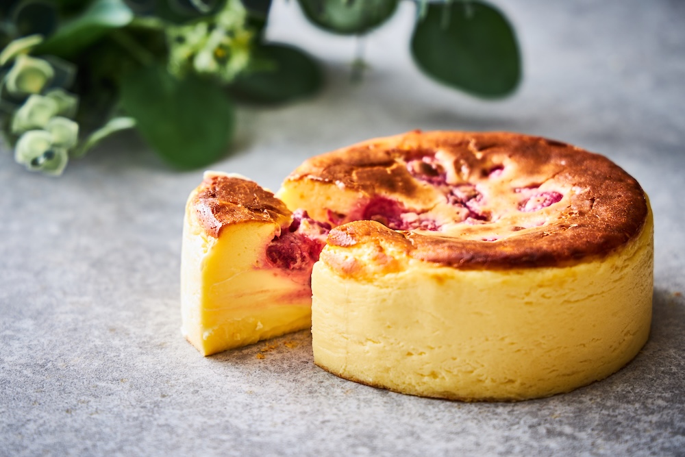 「フランボワーズ バスクチーズケーキ」税込み3,200円
