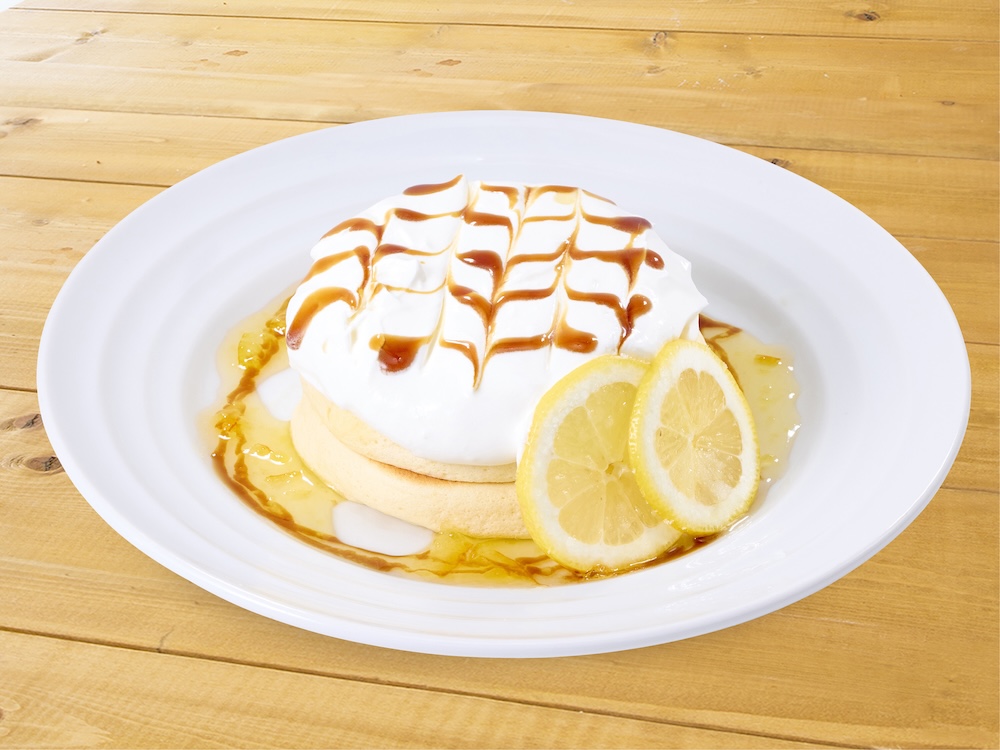 「レモンヨーグルトクリームのリコッタパンケーキ」税込み1,050円