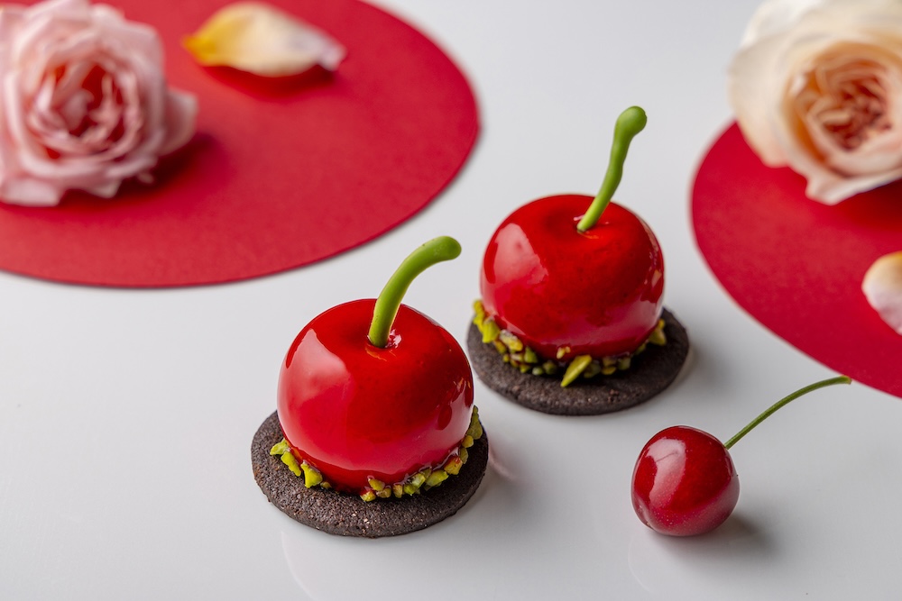 「チェリー＆ローズ アフタヌーンティー “ラ・フルール”」イメージ