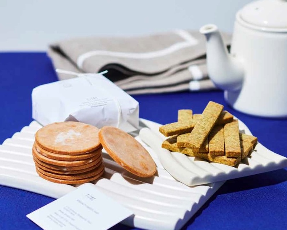 「ティトル（TiTRE）」の「レモンとシナモンのサブレ」8枚入り・1,201円、「筋青のり塩サブレ」972円