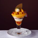 数量限定「宮崎県産完熟マンゴー“太陽のタマゴ”のロイヤルパフェ」税込み6,000円