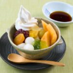 「赤肉メロンのソフト白玉あんみつ」税込み824円、「赤肉メロンの白玉あんみつ」税込み714円※画像は「赤肉メロンのソフト白玉あんみつ」