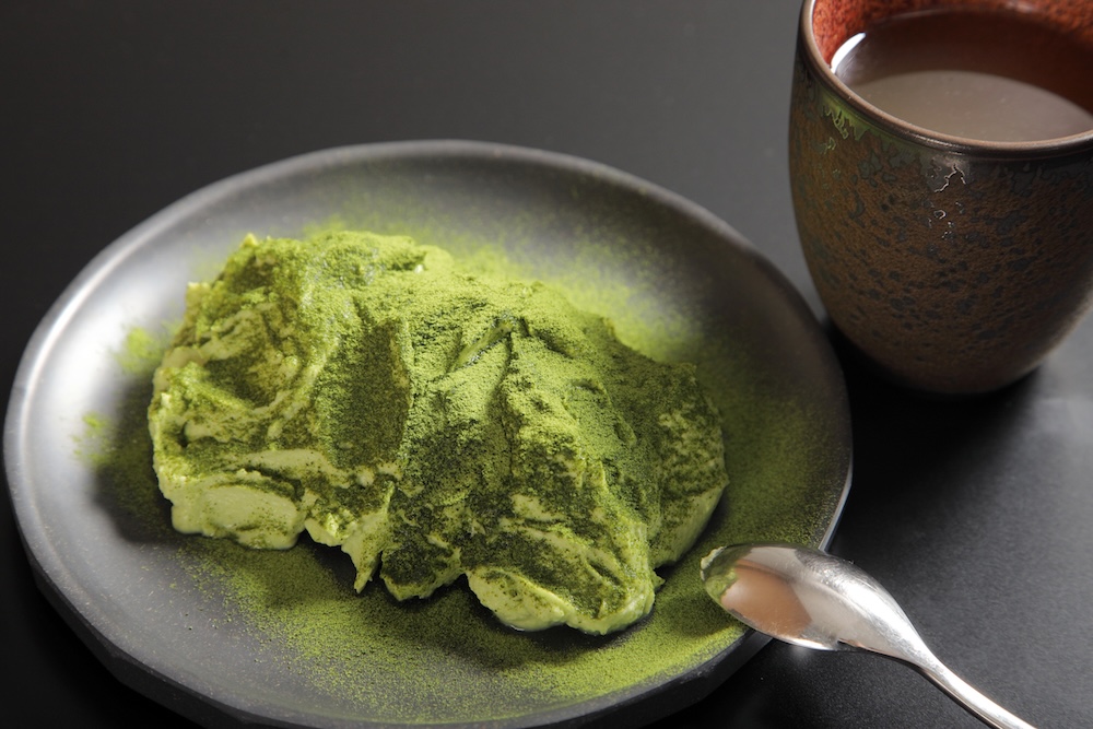 「知覧茶ティラミス」知覧茶付き・税込み1,300円