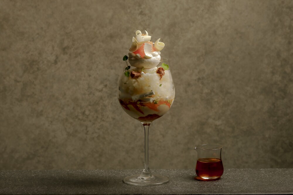 「シトラス フロマージュ パルフェ」価格は税込み5,500円（サービス料含む）