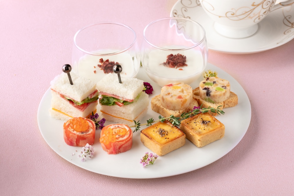 「ピエール・エルメ・パリ コラボレーション アフタヌーンティー」イメージ