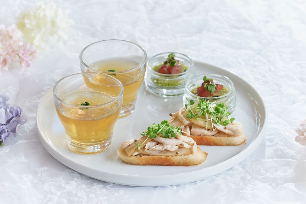 「抹茶と紫陽花のアフタヌーンティ with 祇園辻利」イメージ