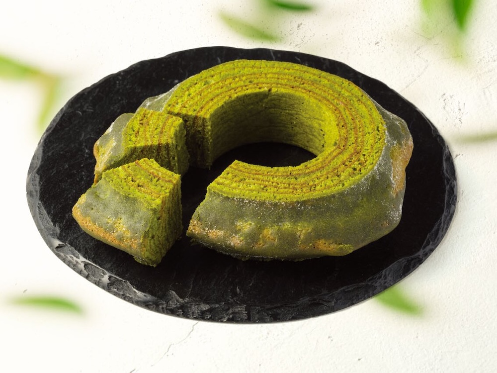 通年販売されている「茶の環」の「抹茶のハードバウム」税込み1,944円