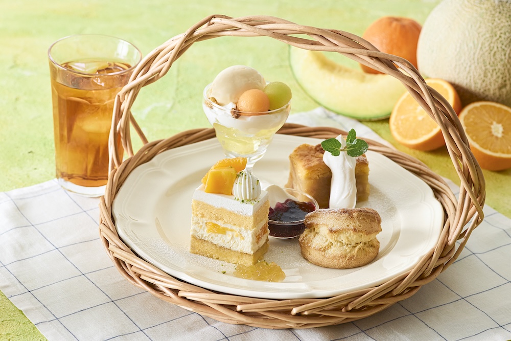 「アフタヌーンティーセット」紅茶付き・税込み1,930円〜