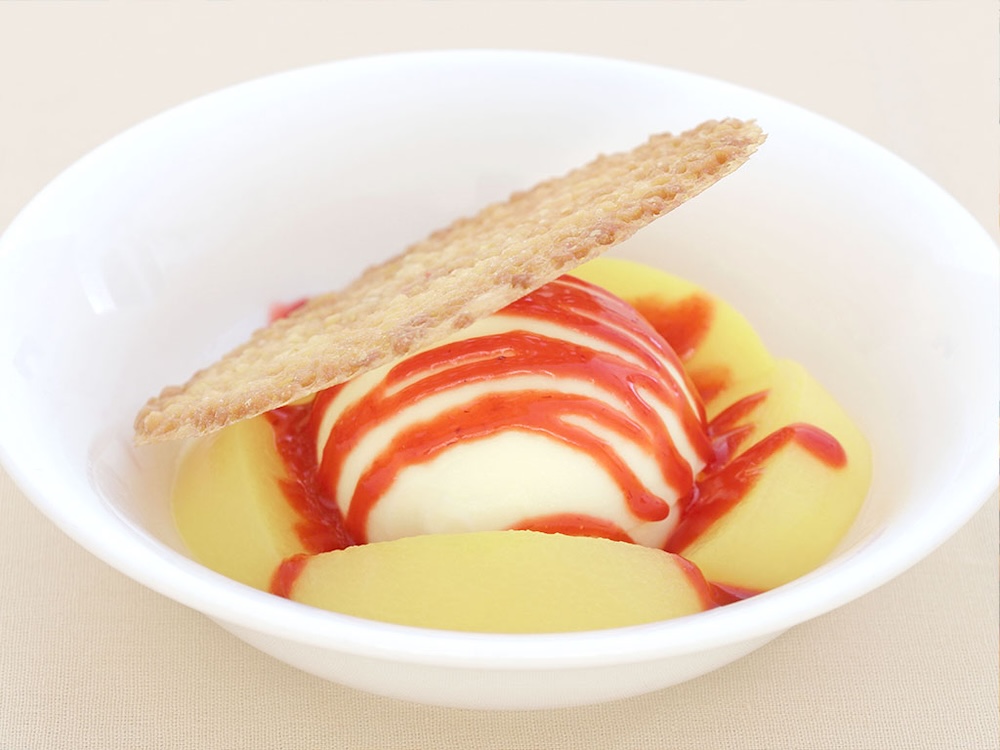 「桃とマンゴーのスイーツビュッフェ」イメージ