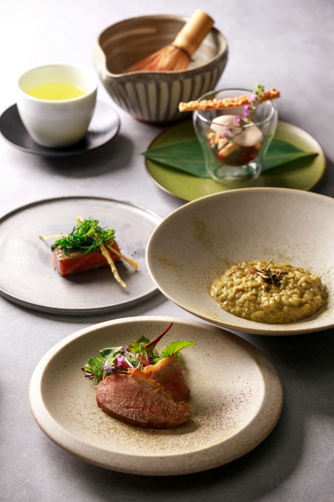 「コンセプトディナーオーダービュッフェ – 八女茶 –」税込み8,000円（別途サービス料）