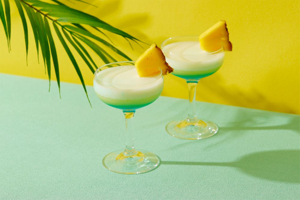17時以降の利用特典で提供される「パイナップルカクテル」イメージ