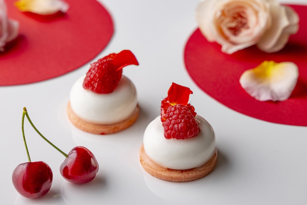 「チェリー＆ローズ アフタヌーンティー “ラ・フルール”」イメージ