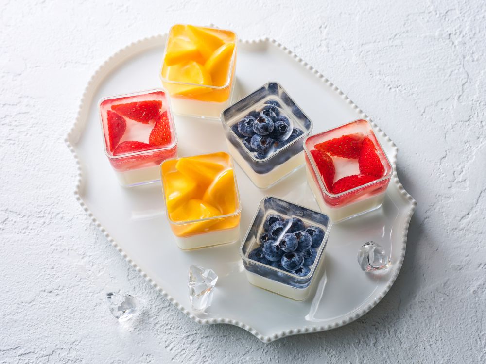 「フルーツピークス」にて販売される「季節のジュエル」各・税込み324円（エキュート大宮）