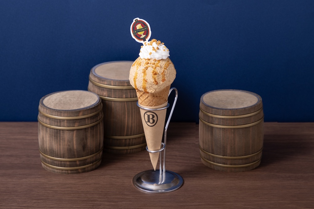 「Harry Potter Cafe Window」に登場する「バタービール・アイス スクープ」税込み790円