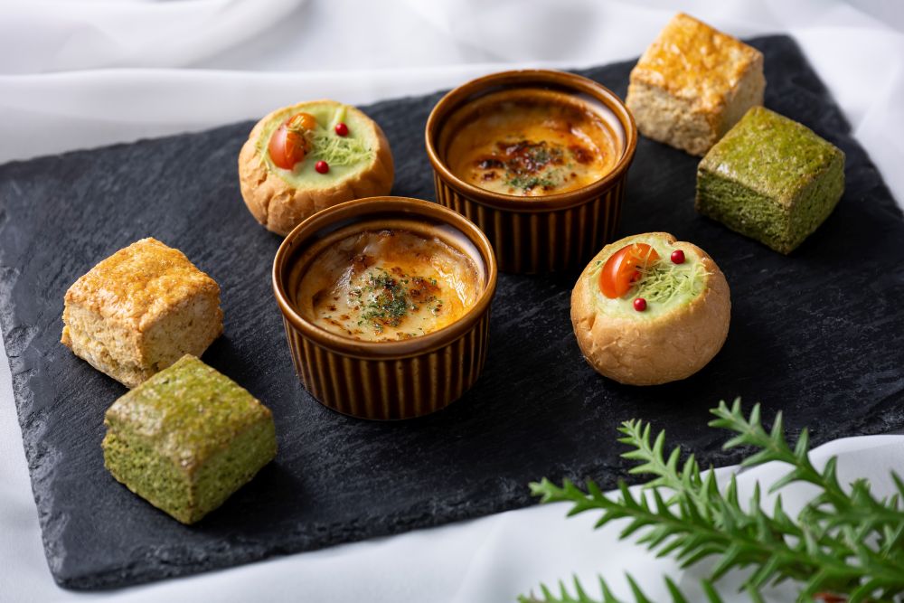 「抹茶とベリーのアフタヌーンティー」イメージ