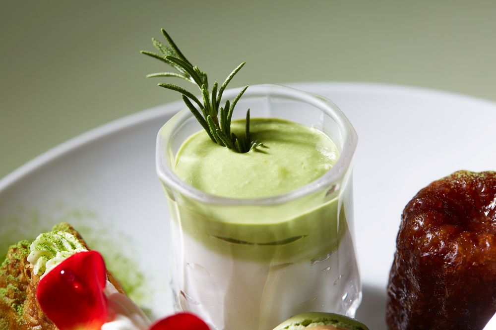 「グリーンアフタヌーンティーセット」イメージ