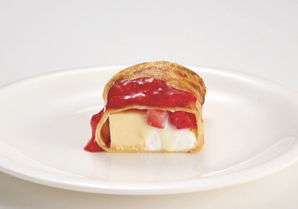 「カタラーナクレープブリュレ 苺ソース」イメージ