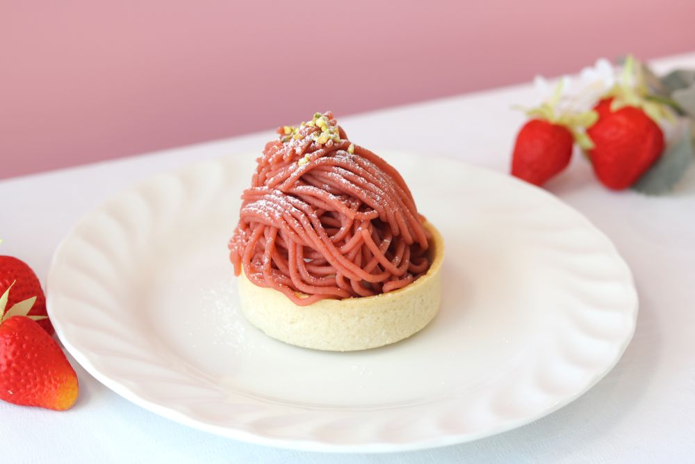 「ショッピングチケット付き 季節の苺アフタヌーンティーセット」イメージ