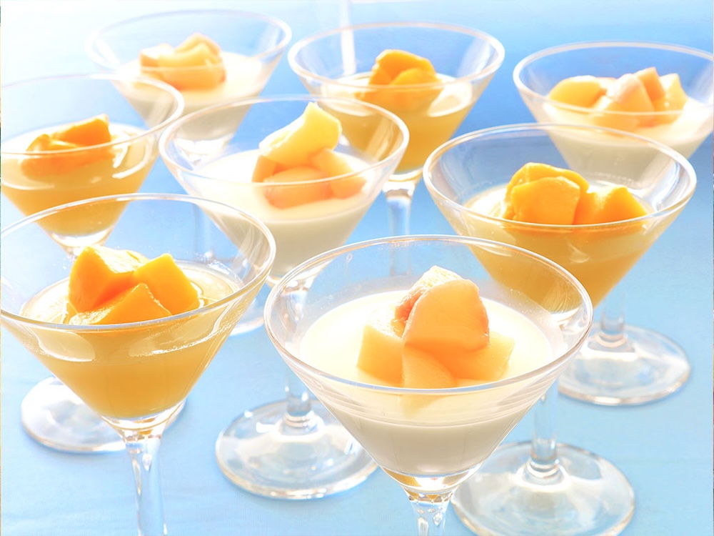 「桃とマンゴーのスイーツビュッフェ」イメージ