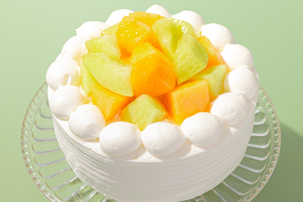 「Wメロンのデコレーションケーキ」4号・税込み3,400円〜