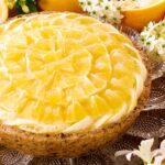 静岡店で販売される「静岡県産 ニューサマーオレンジと丸子紅茶（紅富貴）のタルト」ピース・税込み993円、ホール・税込み7,948円