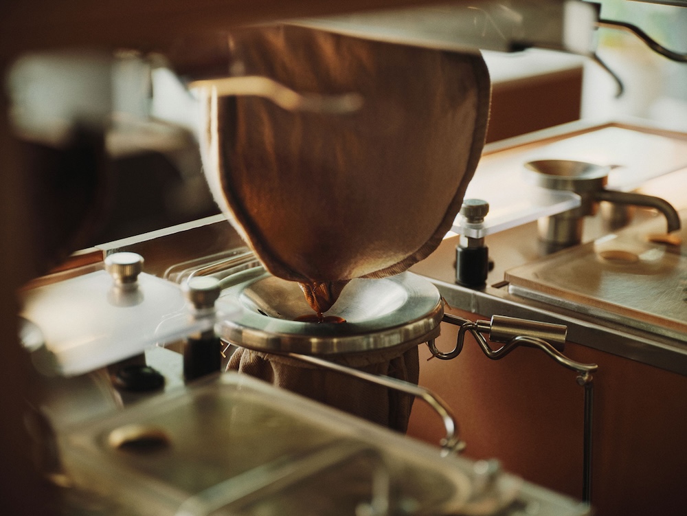 ダブルネルドリップ抽出のイメージ