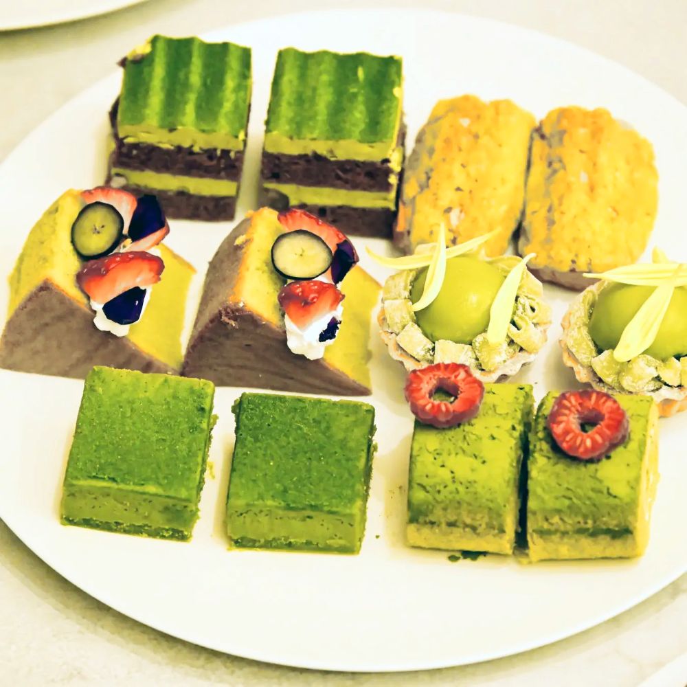 「新緑の奈良を楽しむ 抹茶プレミアムアフタヌーンティー」イメージ