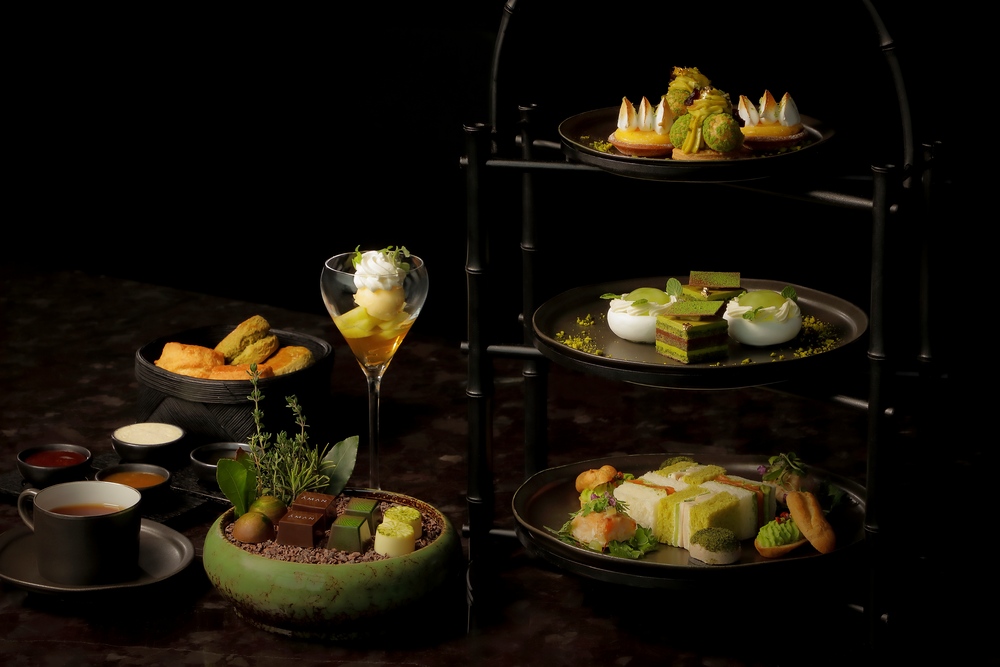 「シェイド オブ グリーン アフタヌーンティー」価格は税込み13,000円（サービス料含む）