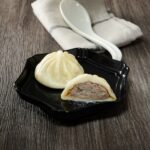 5月19日より発売される「焼小籠包」税込み286円