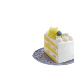 ルミネエスト新宿「ラ・プティ・メルスリー」の「鉾田メロンのショートケーキ」ピース・税込み1,420円