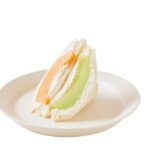 ニュウマン新宿「サンドイッチハウス メルヘン」の「鉾田市産2種のメロン生クリーム」税込み864円