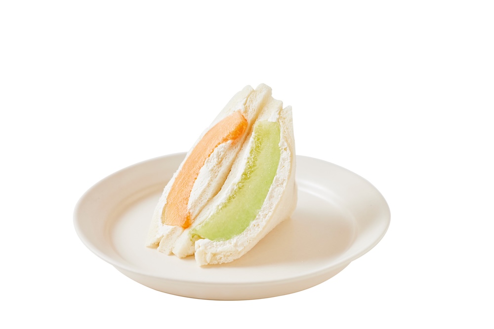 ニュウマン新宿「サンドイッチハウス メルヘン」の「鉾田市産2種のメロン生クリーム」税込み864円