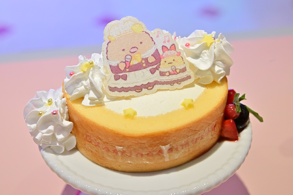 「とんかつ＆えびふらいのしっぽのあげあげ　ステージケーキ」イメージ