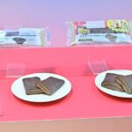 6月23日夕方頃より発売される「盛りすぎ！くちどけショコラクレープ」税込み265円