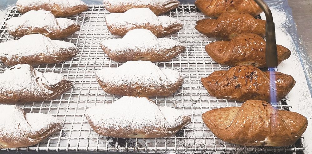 スイーツ×ブリュレベーカリ―専門店「BAKED MAGIC ＆ BRULEE BAKERY」イメージ