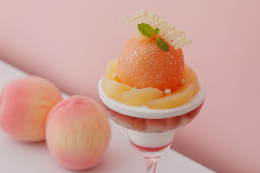 「まるごと桃のカスタードパフェ」イメージ