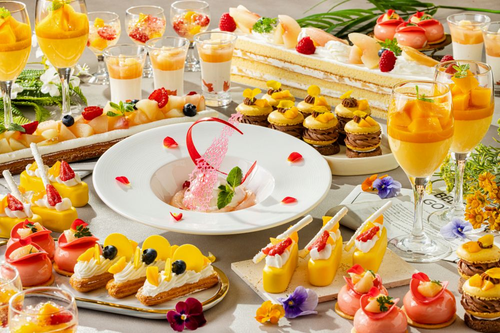 ナイトスイーツビュッフェ「Sweets Parade～ピーチ＆マンゴー～」イメージ
