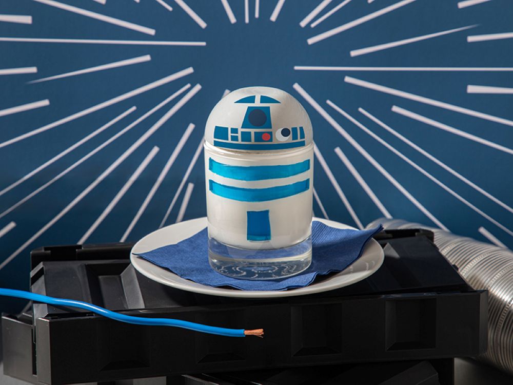 「<R2-D2>ドロイドミニパフェ」税込み1,390円