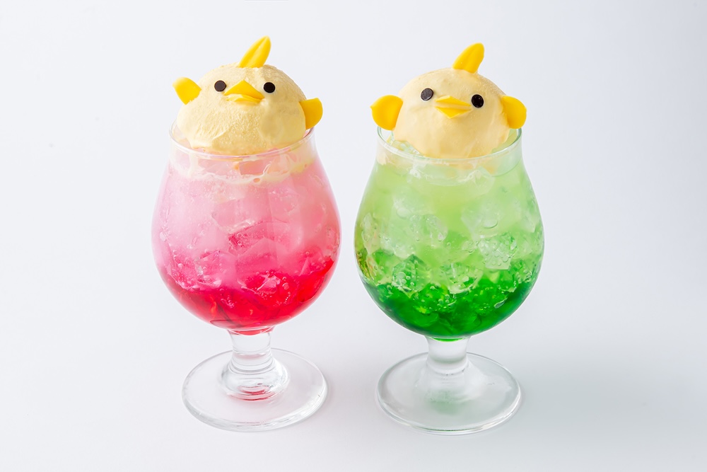 「ぴよりんクリームソーダ（いちご・メロン）」各・税込み980円