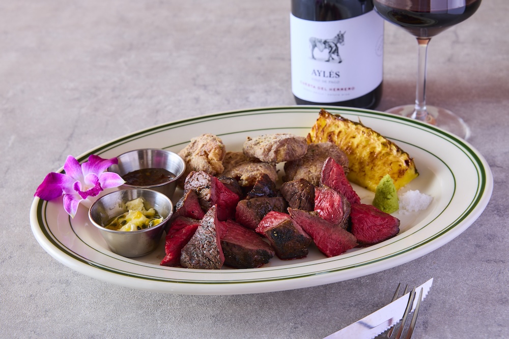 「KIAWE Wood Grilled Steak ランプ」150g・税込み3,080円、300g・税込み6,160円
