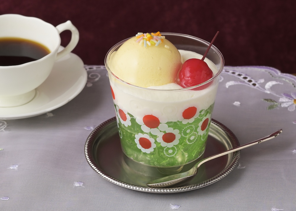 「クリームソーダ」税込み604円