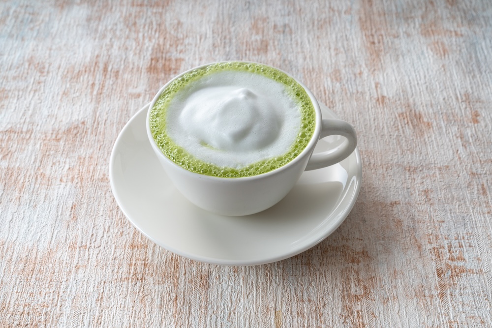 「抹茶アーモンドラテ」税込み1,850円（サービス料含む）