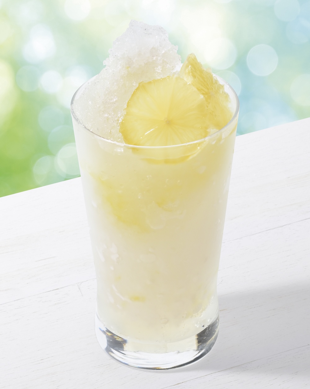 「シャリシャリ氷の生レモンスカッシュ」税込み800円