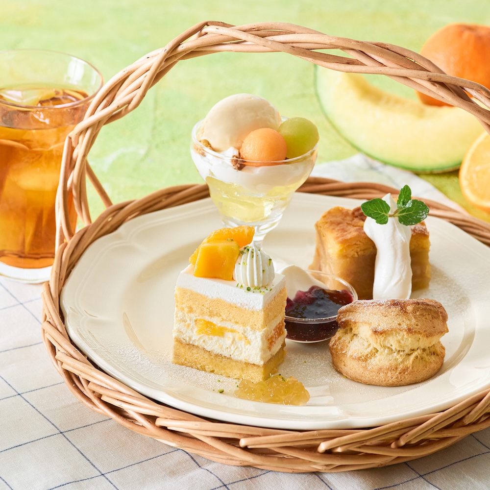 通年販売の「アフタヌーンティーセット」紅茶付き・税込み1,930円〜