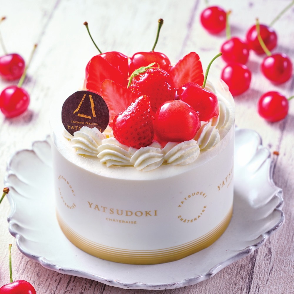 「さくらんぼと苺のショートケーキ」イメージ