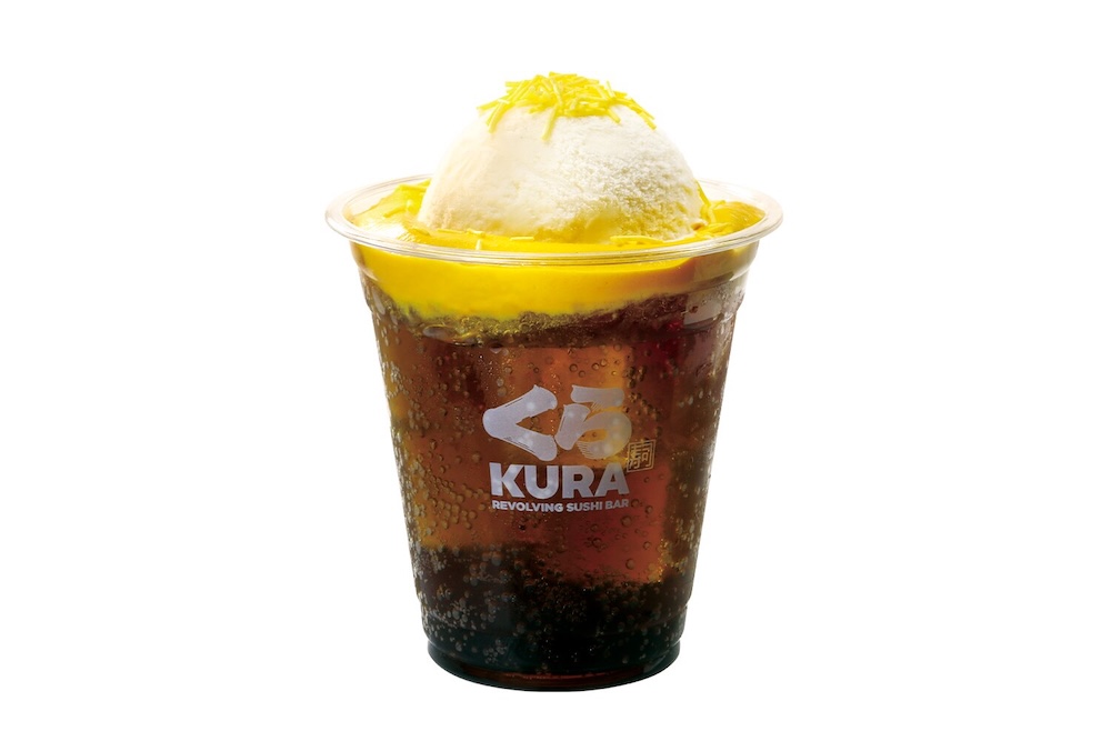 6月26日〜8月5日に販売される「スヌーピーの仲良しコーラフロート」550円